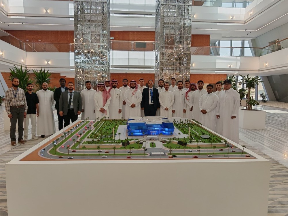 اللجنة الطلابية للنشاط بقسم هندسة الاتصالات والشبكات تنظم زيارة ميدانية إلى المركز الوطني للتحكم – الشركة السعودية للكهرباء