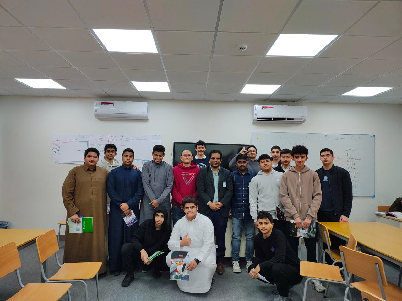 The Communications and Networks Engineering Department has participated in the organized event by the Community Service and Continuing Education Center for a visit to AlFursan School